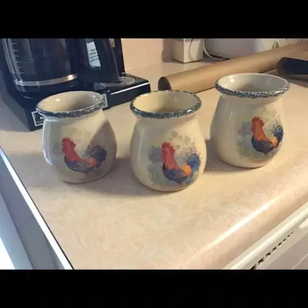 HOME & GARDEN PARTY  pottery containers w/Roosters